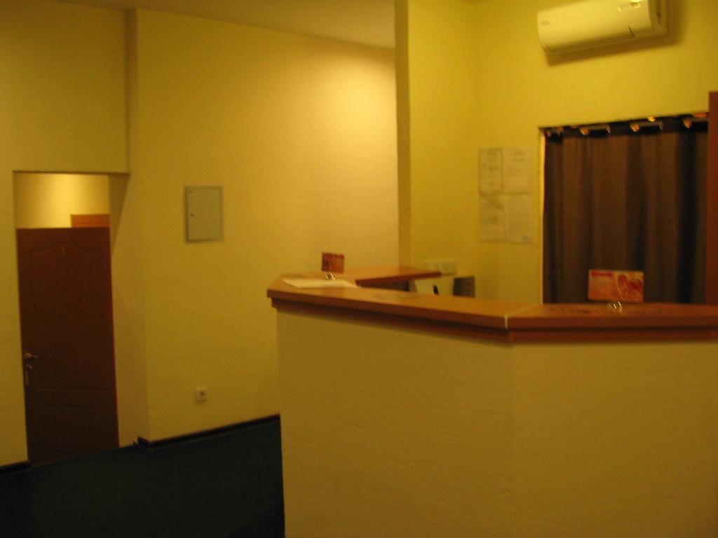 Cowboy Hotel Oldenburg Bagian luar foto